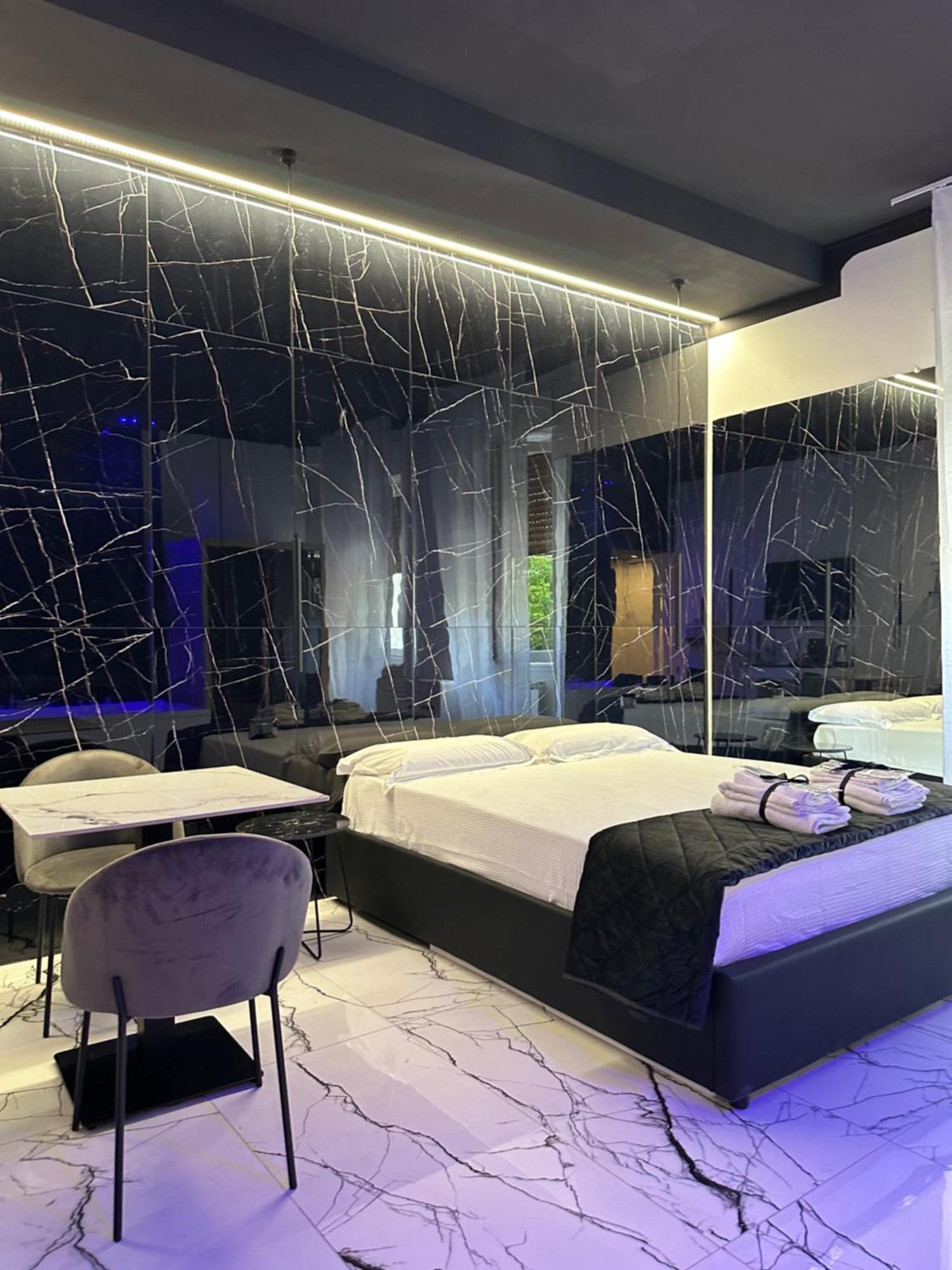 Milan Hub Private Spa Экстерьер фото