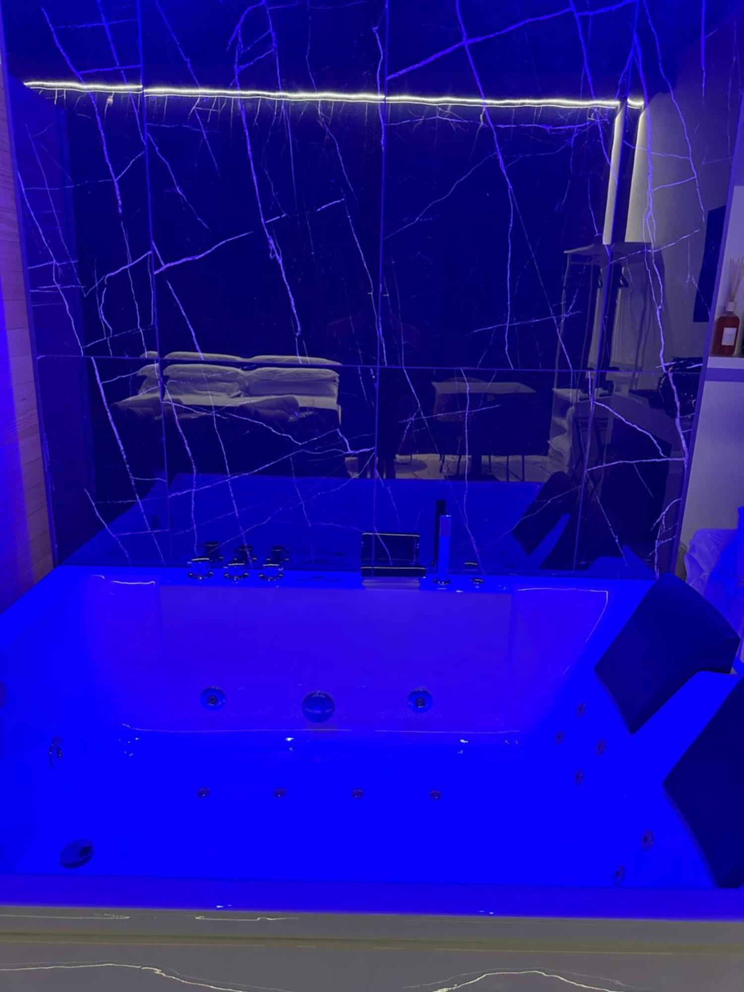 Milan Hub Private Spa Экстерьер фото